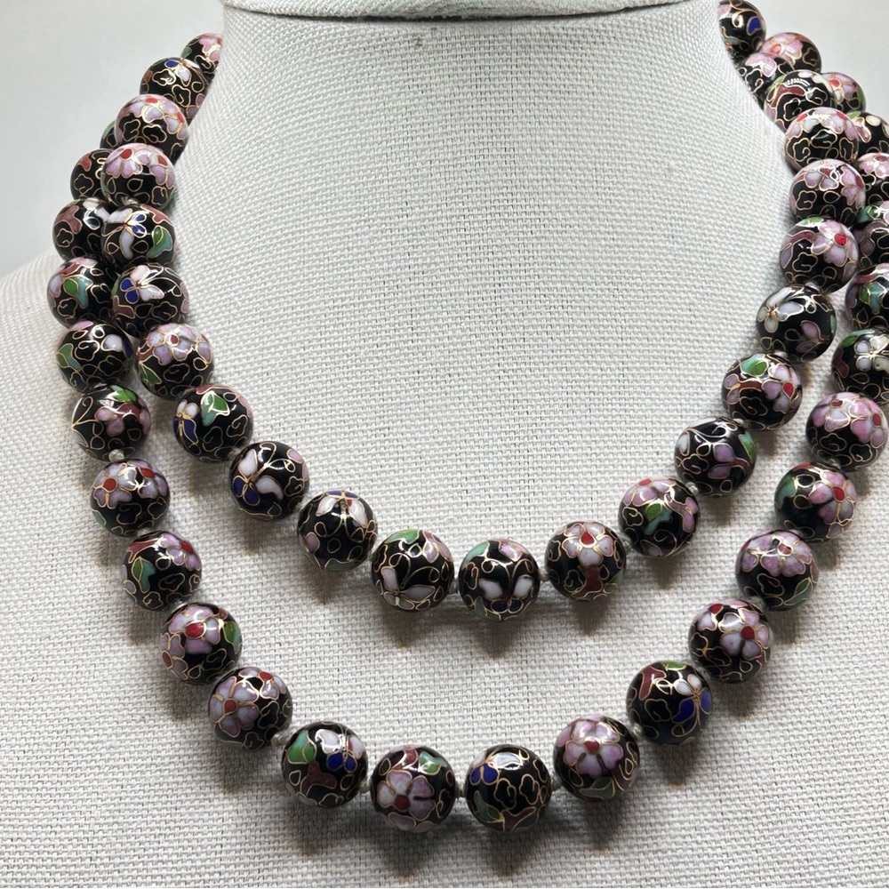 Vintage Chinese Cloisonné Elegant Black and Gold Large Beaded Silver Necklace